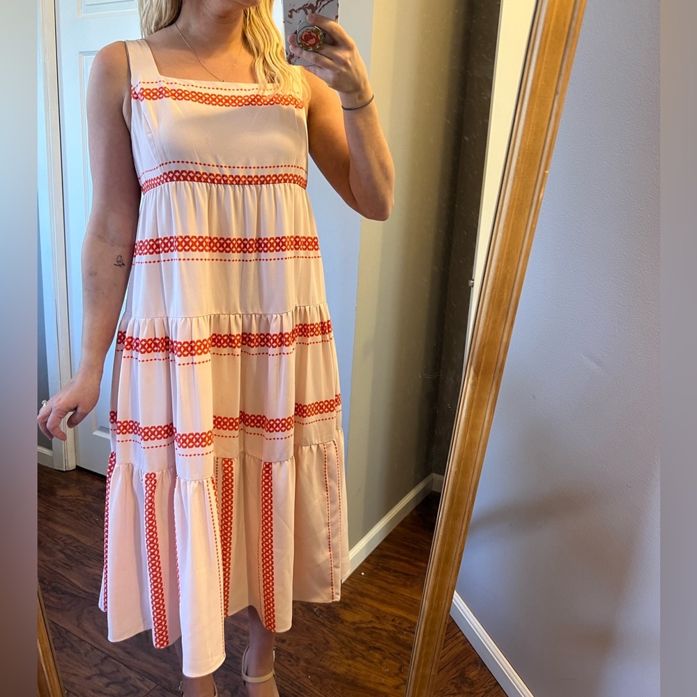 Taylor petite dress size 6